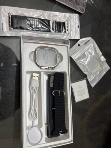 HK11 Ultra 3 gen 2 Smartwatch AMOLED Display Bluetooth Calling Ai Features hk11ultra3gen2 photo review